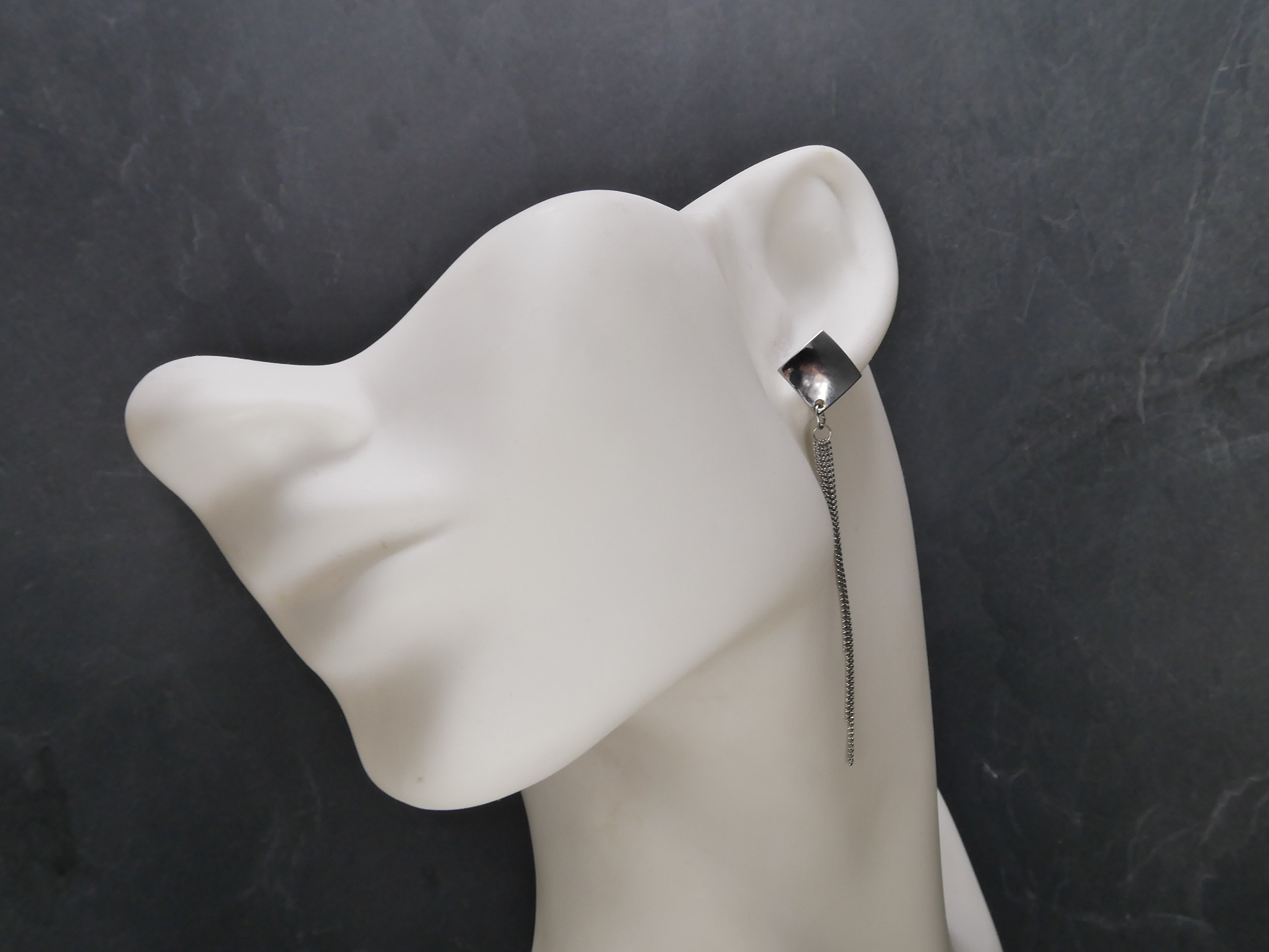 nerezové náušnice puzetové z chirurgické oceli(316L) ZOTA