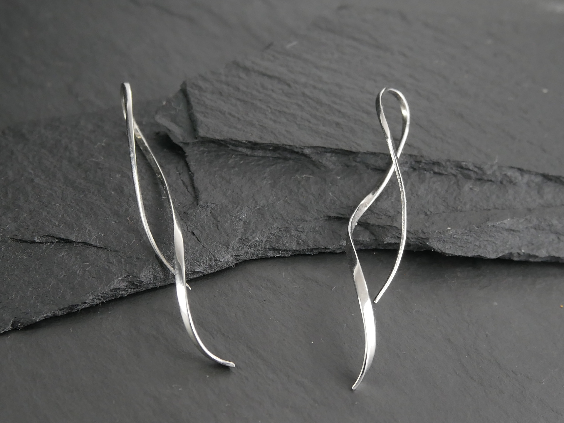 nerezové náušnice provlékací spirály z chirurgické oceli(316L) ZOTA