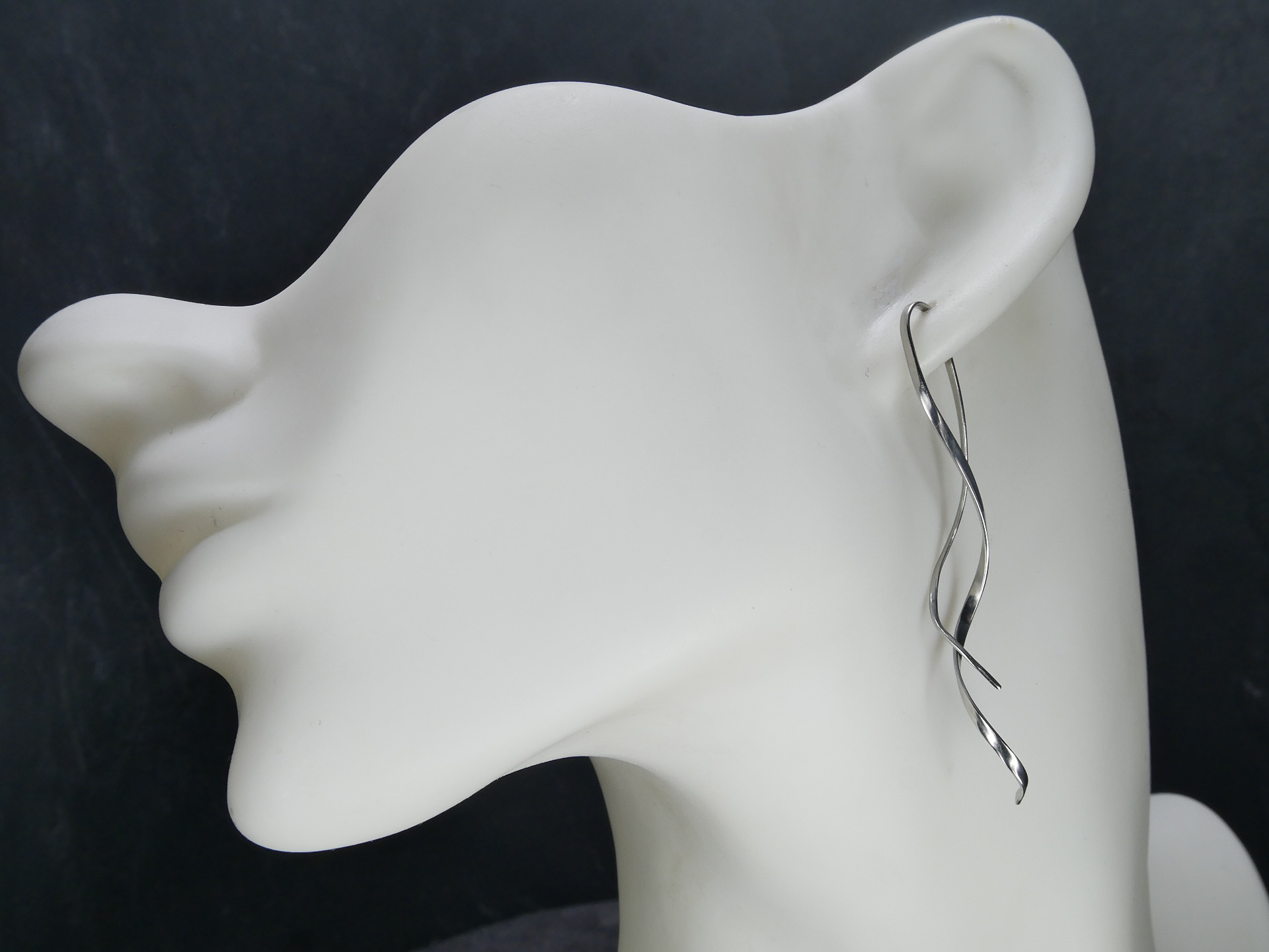 nerezové náušnice provlékací spirály z chirurgické oceli(316L) ZOTA