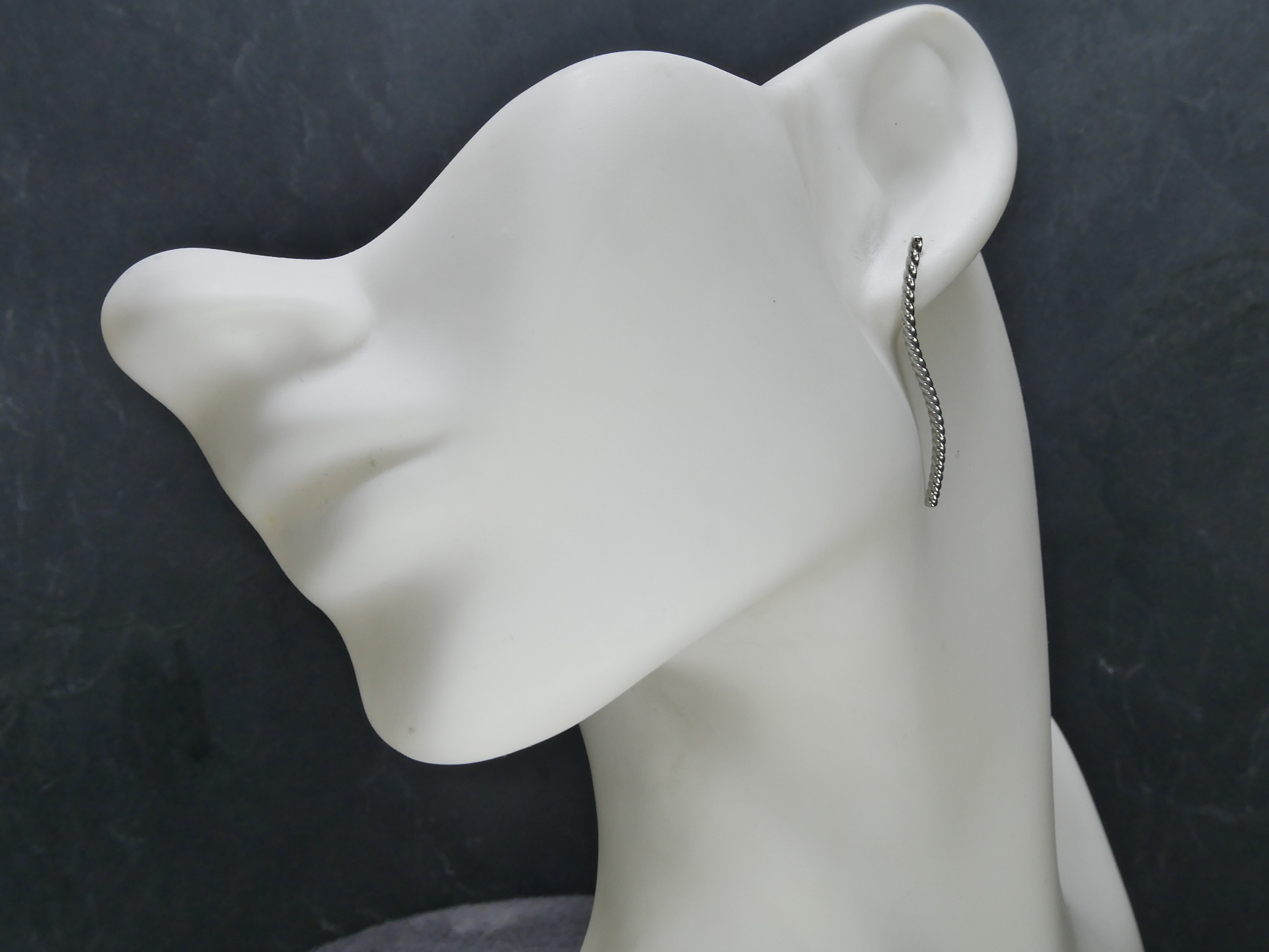 nerezové náušnice puzetové z chirurgické oceli(316L) ZOTA