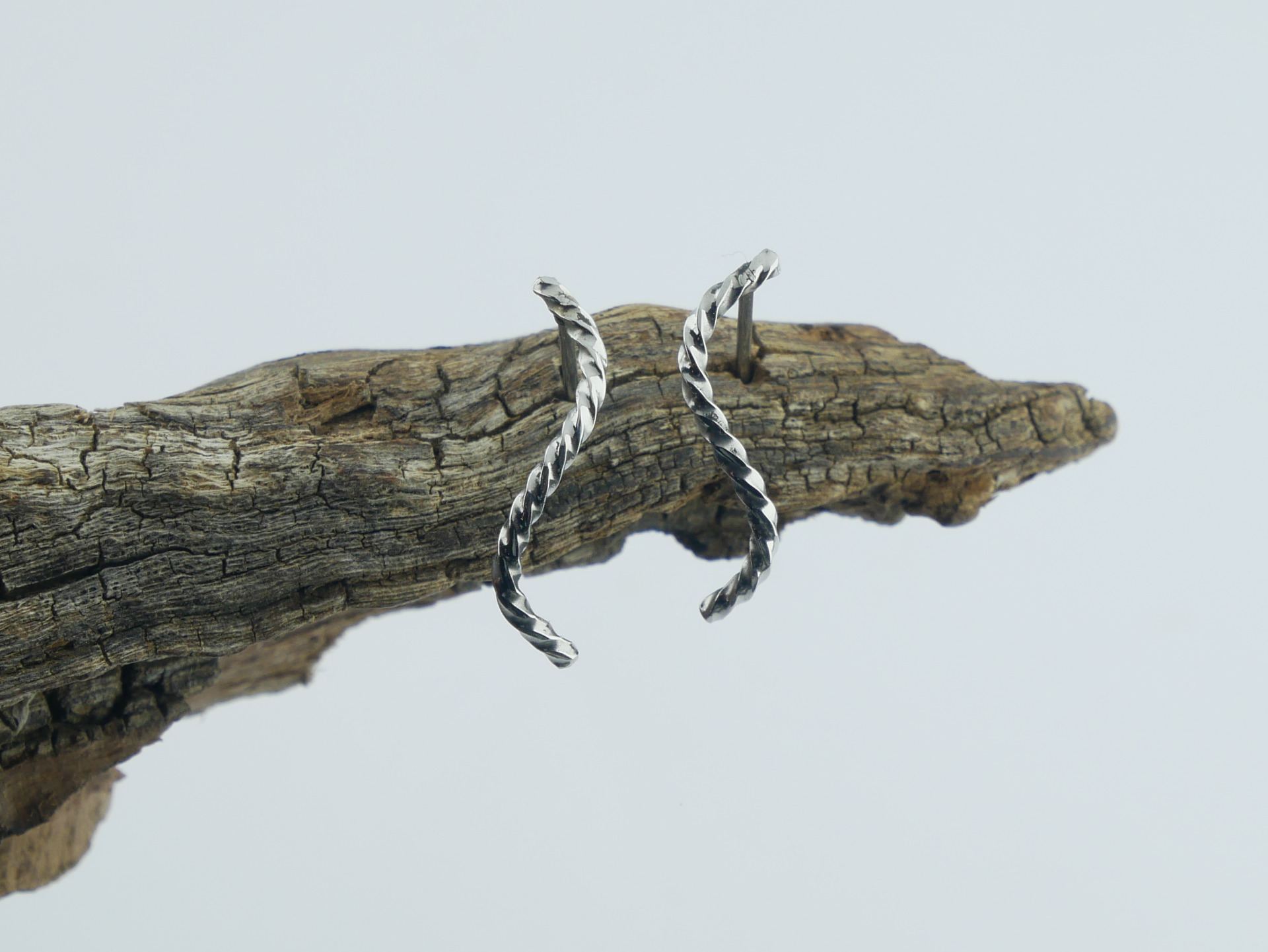 nerezové náušnice puzetové z chirurgické oceli(316L) ZOTA