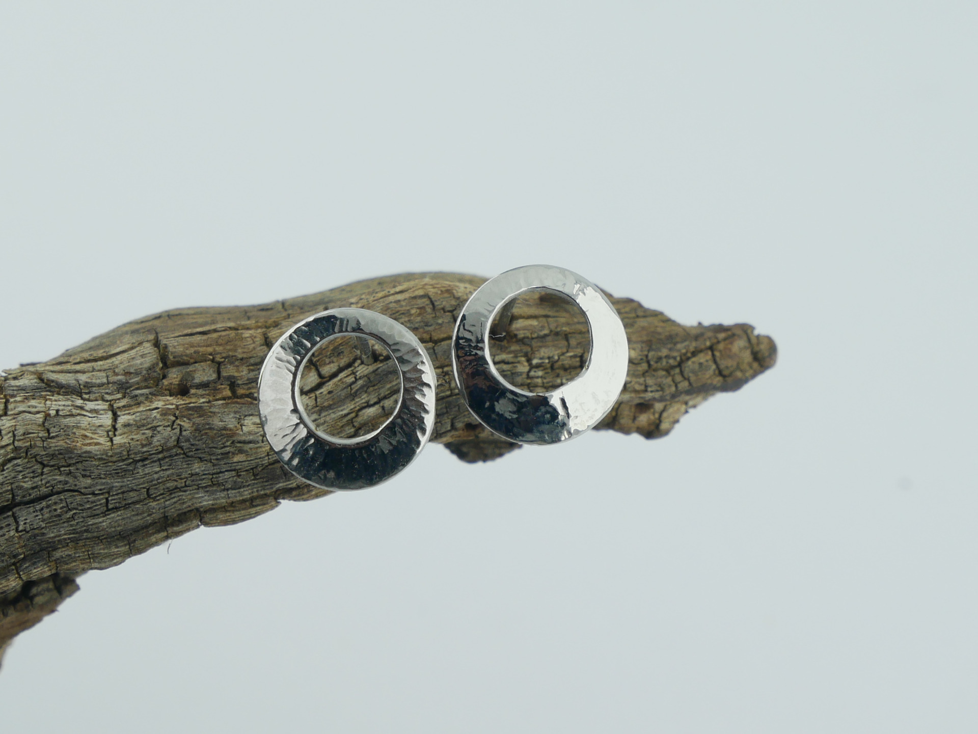 nerezové náušnice puzetové z chirurgické oceli(316L) ZOTA