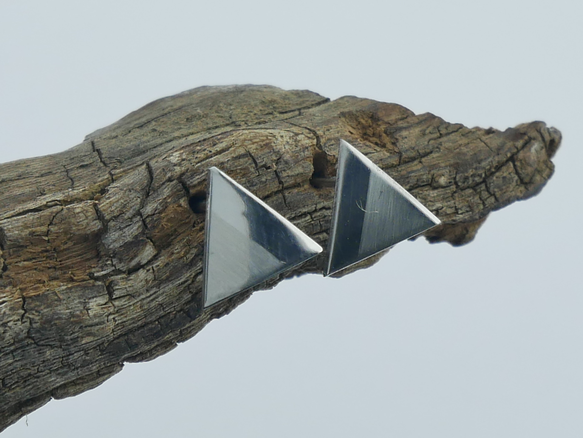 nerezové náušnice puzetové z chirurgické oceli(316L) ZOTA