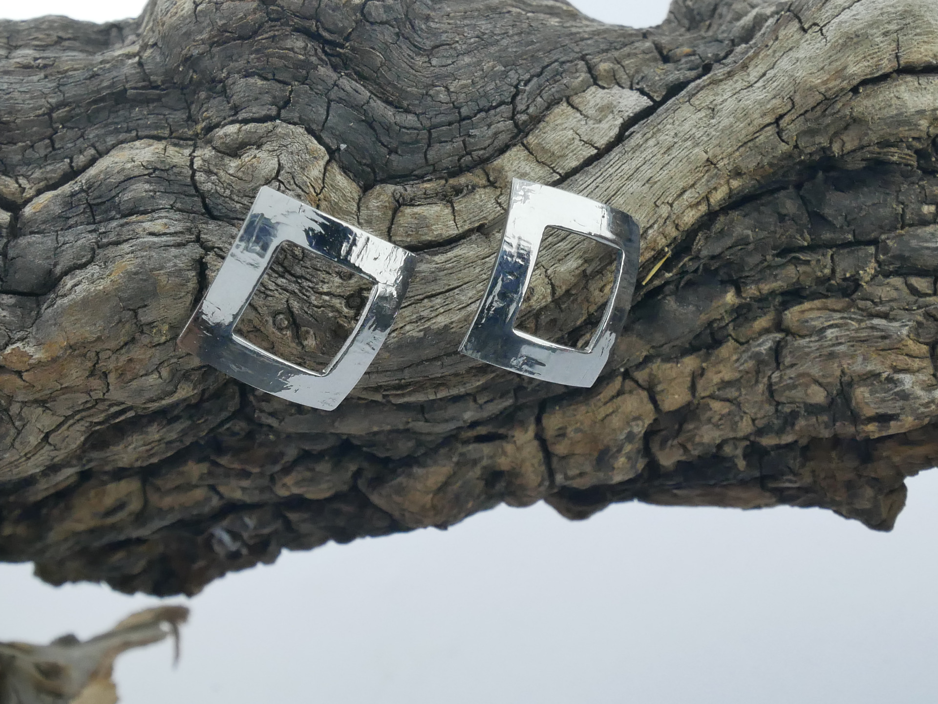 nerezové náušnice puzetové z chirurgické oceli(316L) ZOTA