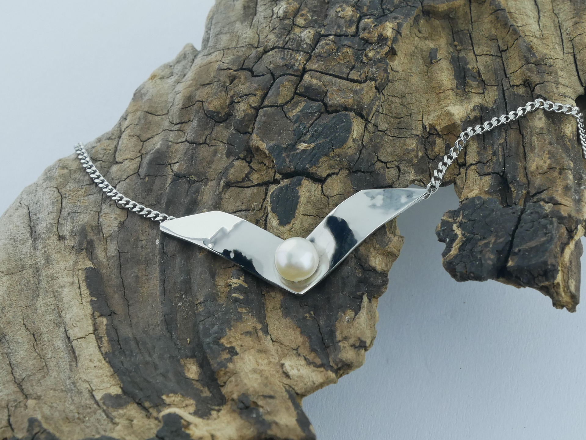 nerezový perlový  náhrdelník z chirurgické oceli(316L) ZOTA