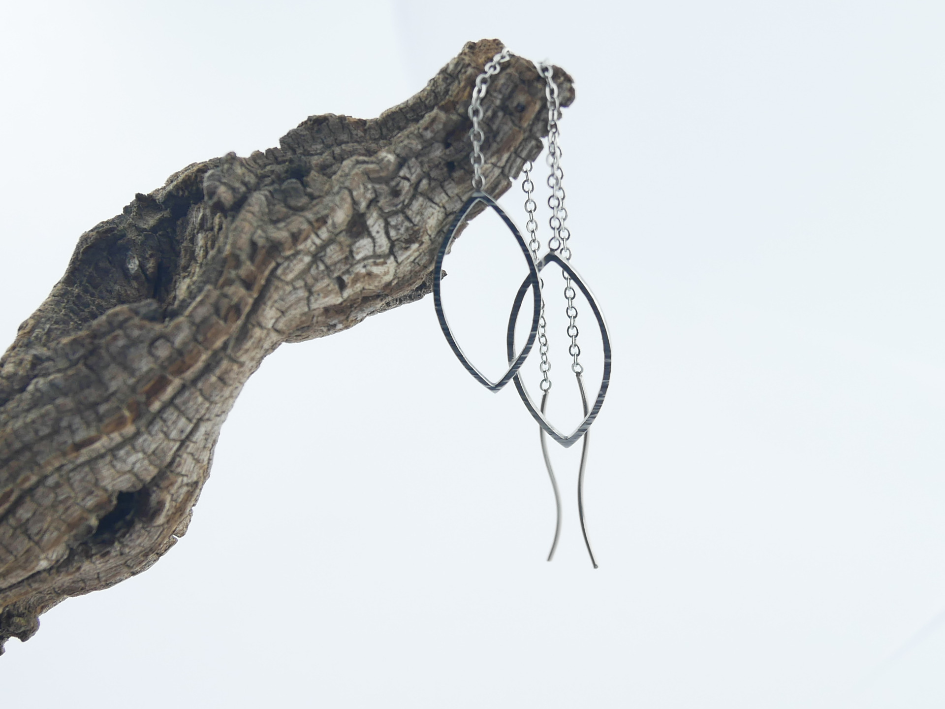 nerezové náušnice provlékací z chirurgické oceli(316L)ZOTA 