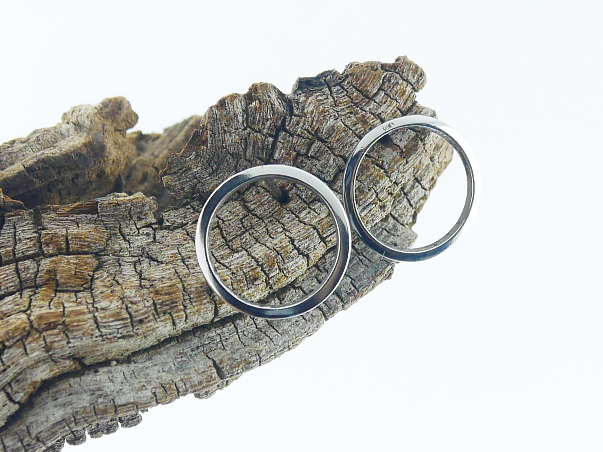 nerezové náušnice puzetové z chirurgické oceli(316L) ZOTA